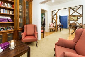 thumbnail: Interior detail