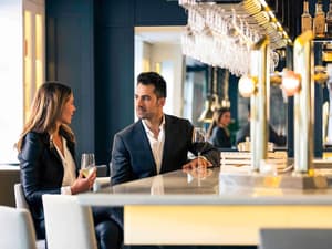 thumbnail: Bar (on property)