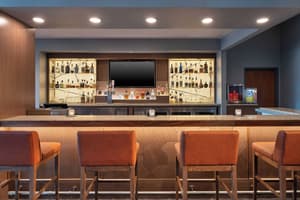 thumbnail: Bar (on property)