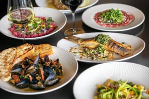 thumbnail: Restaurant