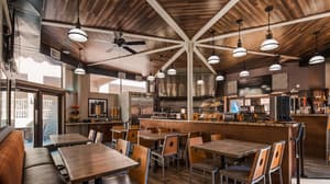thumbnail: Breakfast area