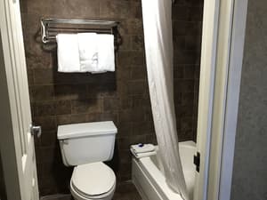 thumbnail: Bathroom