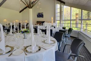 thumbnail: Banquet hall