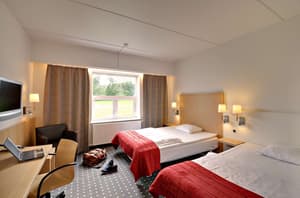 thumbnail: Room