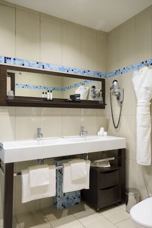 thumbnail: Bathroom