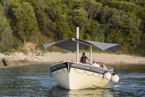 thumbnail: Outdoor dining