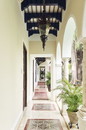thumbnail: Courtyard