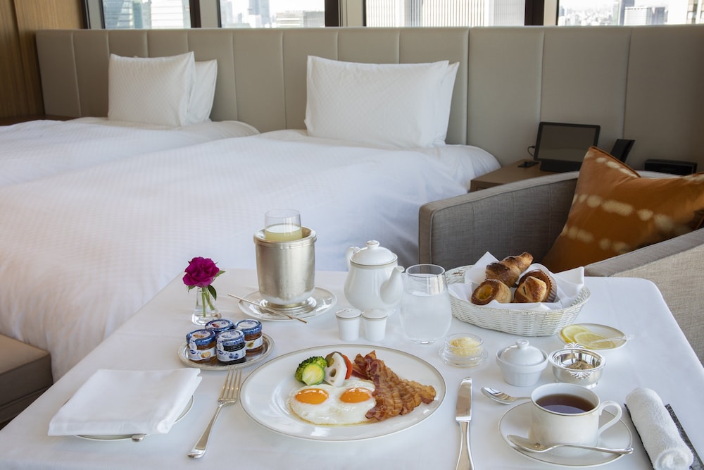 Room service - dining