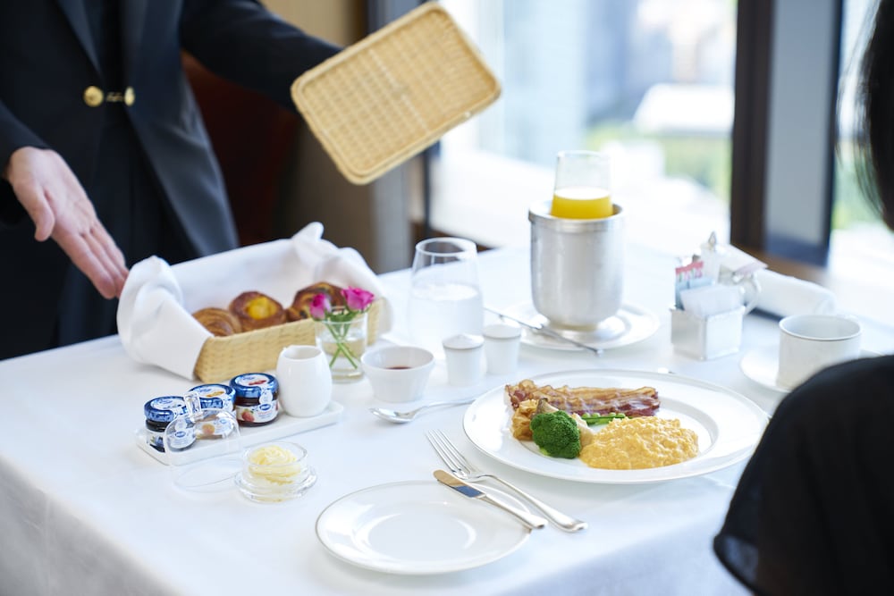 Room service - dining