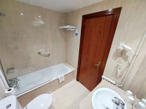 thumbnail: Bathroom