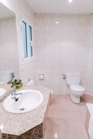 thumbnail: Bathroom