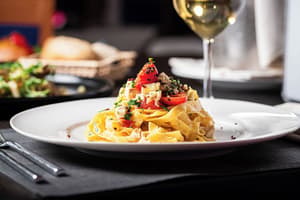 thumbnail: Restaurant