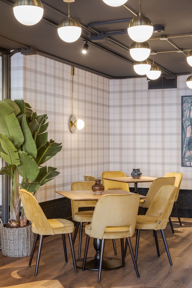 Restaurant-cafeteria