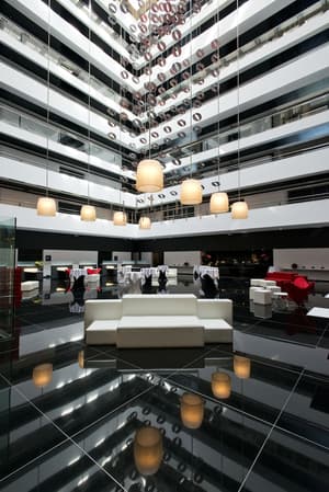 thumbnail: Business center