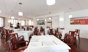 thumbnail: Restaurant