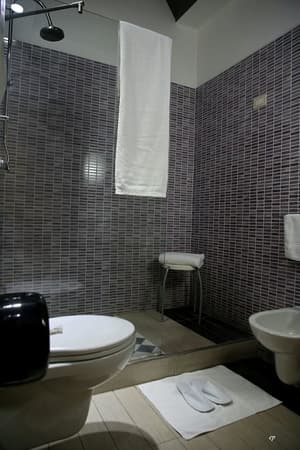 thumbnail: Bathroom