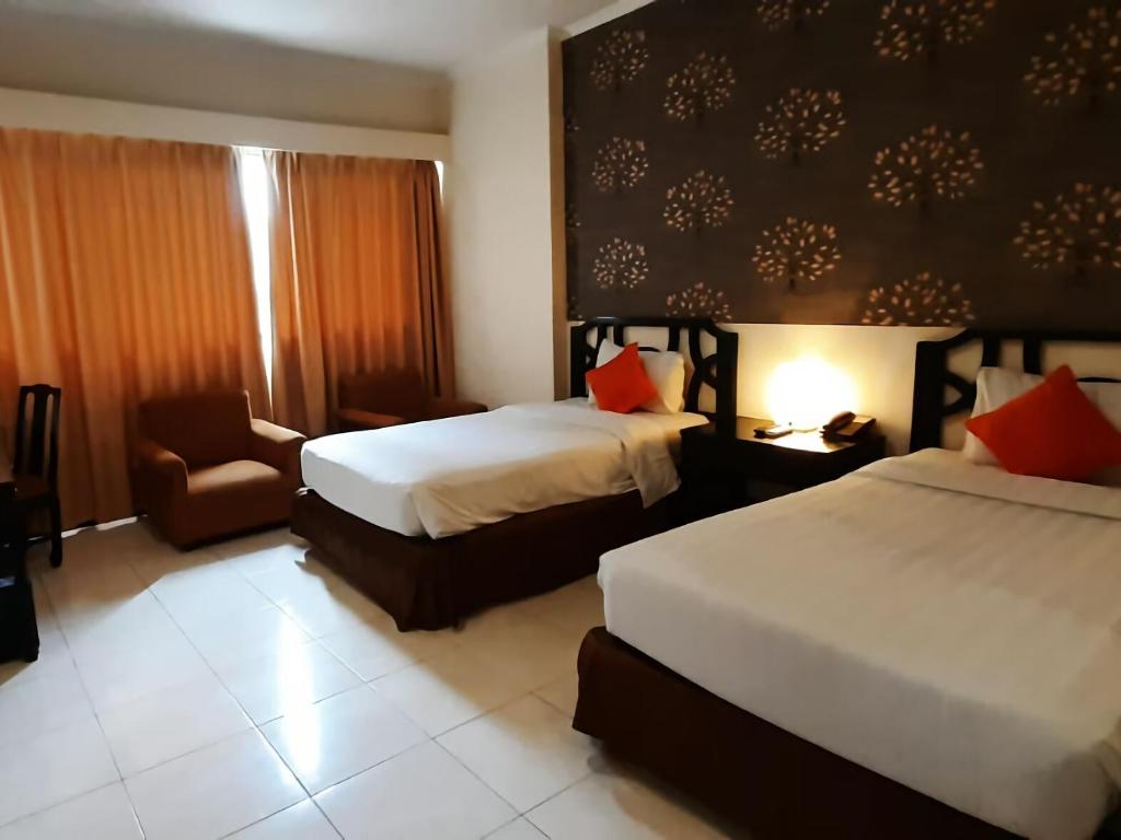50c0d4ad1ef26acaca230bdbf76f1671.jpg