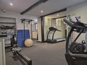 thumbnail: Gym