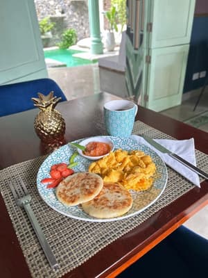 thumbnail: Breakfast meal