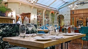 thumbnail: Restaurant