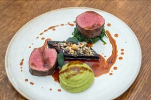 thumbnail: Restaurant