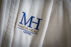 thumbnail: Bathroom amenities