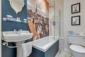 thumbnail: Bathroom