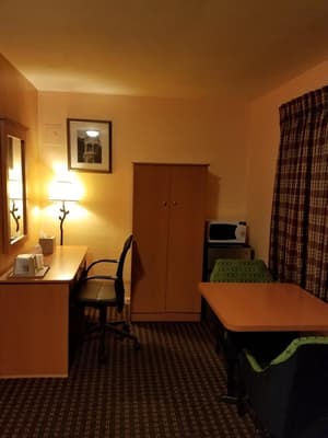 thumbnail: Room