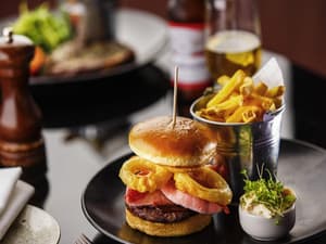 thumbnail: Restaurant