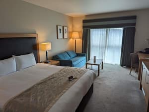 thumbnail: Room