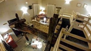 thumbnail: Room