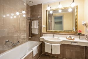 thumbnail: Bathroom