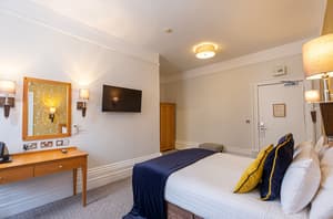 thumbnail: Room