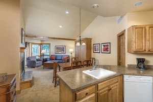 thumbnail: Living room