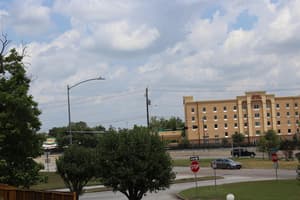 thumbnail: Exterior