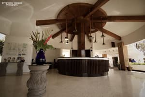 thumbnail: Reception hall