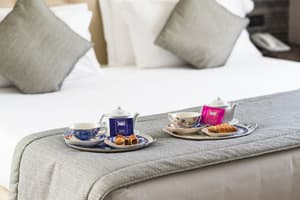 thumbnail: Room service - dining