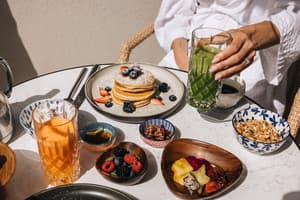 thumbnail: Restaurant