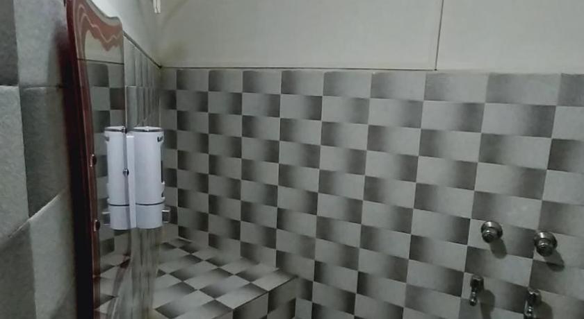 670747811.jpg