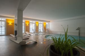 thumbnail: Spa