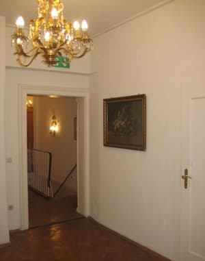 thumbnail: Hallway