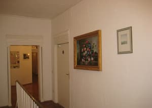 thumbnail: Hallway