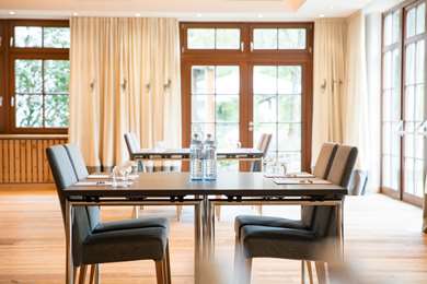 On-Site,Business/Events,Meeting Room