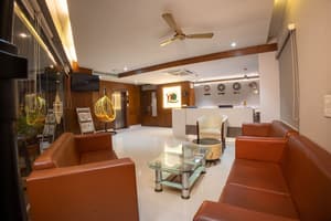 thumbnail: Reception