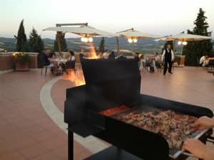 thumbnail: BBQ/picnic area