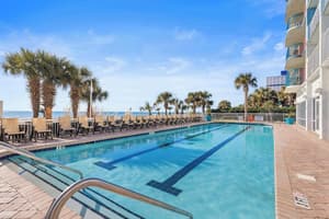 thumbnail: Outdoor pool