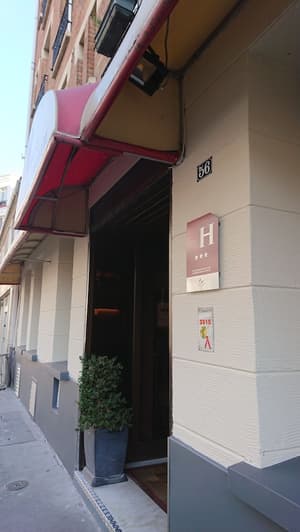 thumbnail: Property entrance
