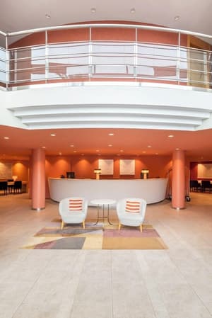 thumbnail: Reception