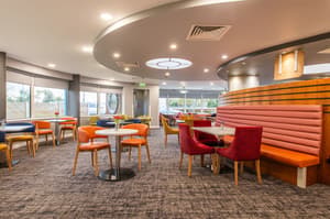 thumbnail: Breakfast area