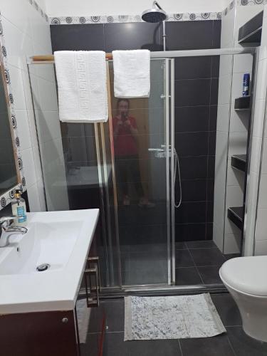 556386372.jpg